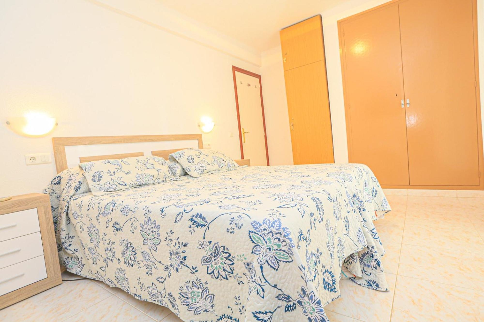 Litoral Costa Dorada - Mar Azul Only Families 坎布里尔斯 外观 照片